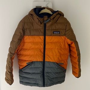 Boys Patagonia Reversible Puff Coat, size 4